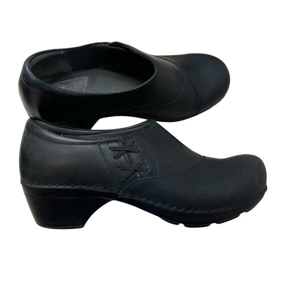DANSKO Stacie Black Oiled Leather Clogs Slip On Work Shoes Size 39 US 8.5-9 - Picture 1 of 9